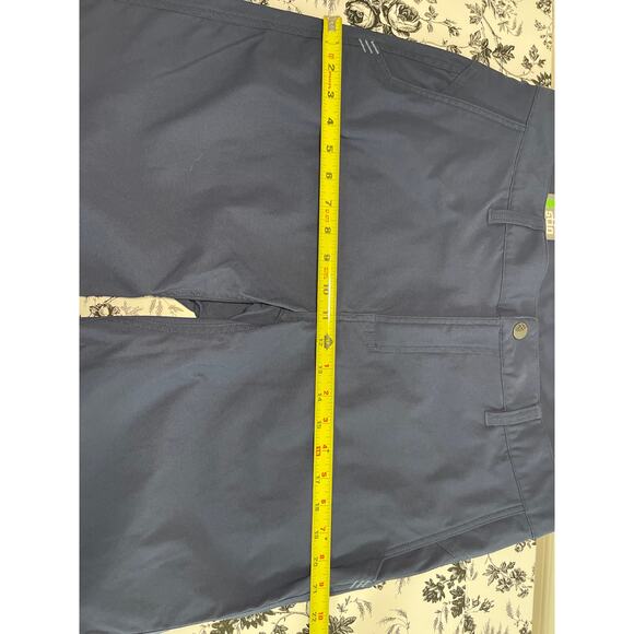 Stio Golf Chino Shorts With Pockets Men's Size 36 Blue Gorpcore Outdoor Wear - Picture 9 of 10